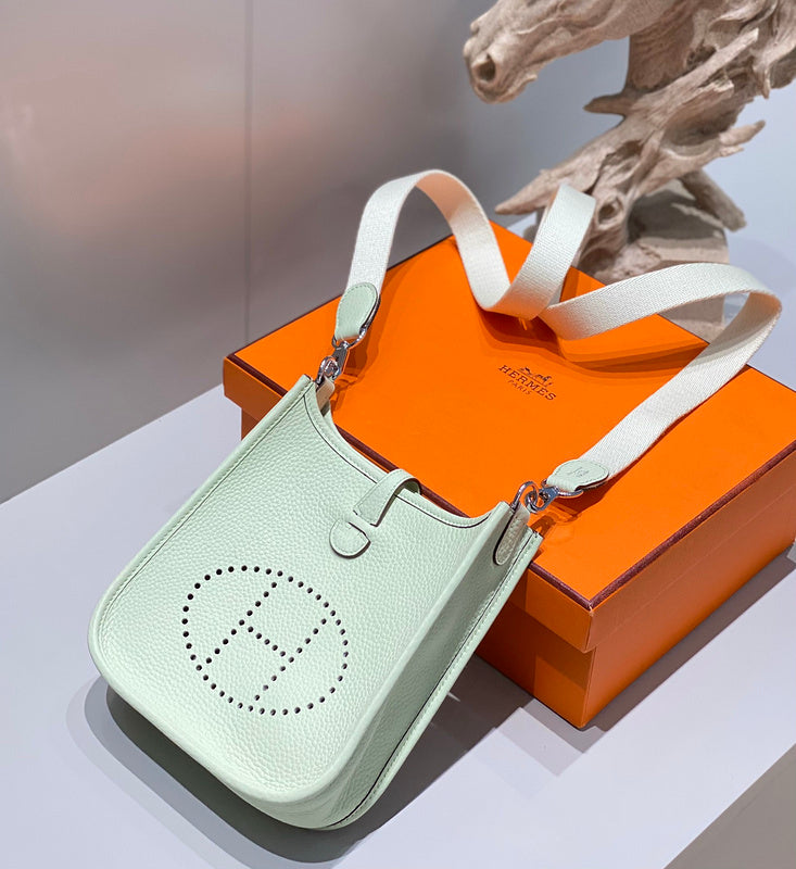 new-designer-premium-bags-nm23745