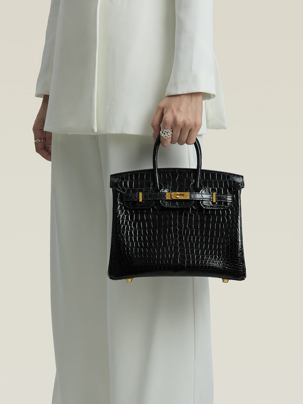 new-luxury-designer-bags-nm23853