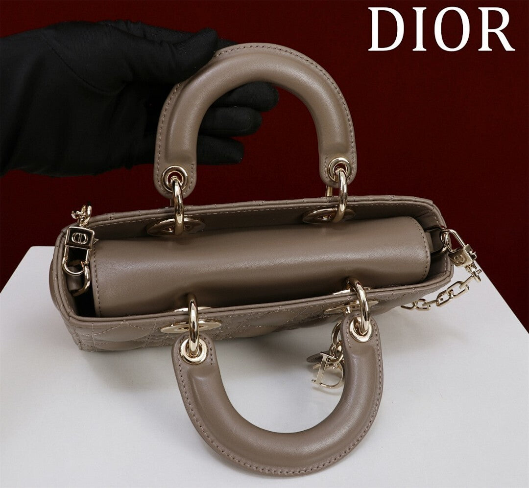 Ezyycart Bags - DESIGNER BAGS FOR WOMEN - AFFORDABLE LUXURY BAGS - 19047