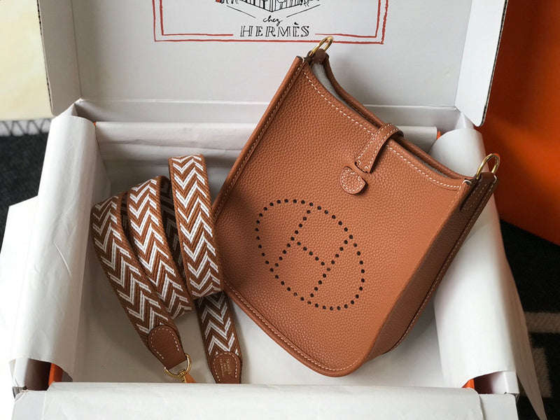 new-luxury-designer-bags-nm23800
