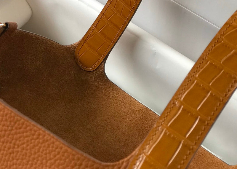 new-luxury-designer-bags-nm23464