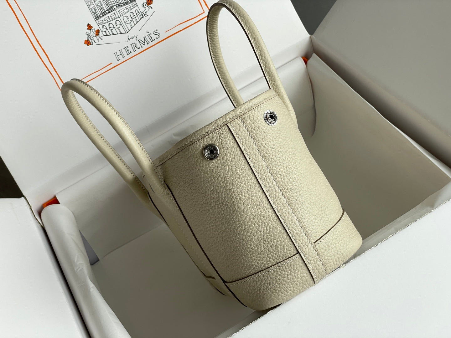 new-designer-premium-bags-nm22924