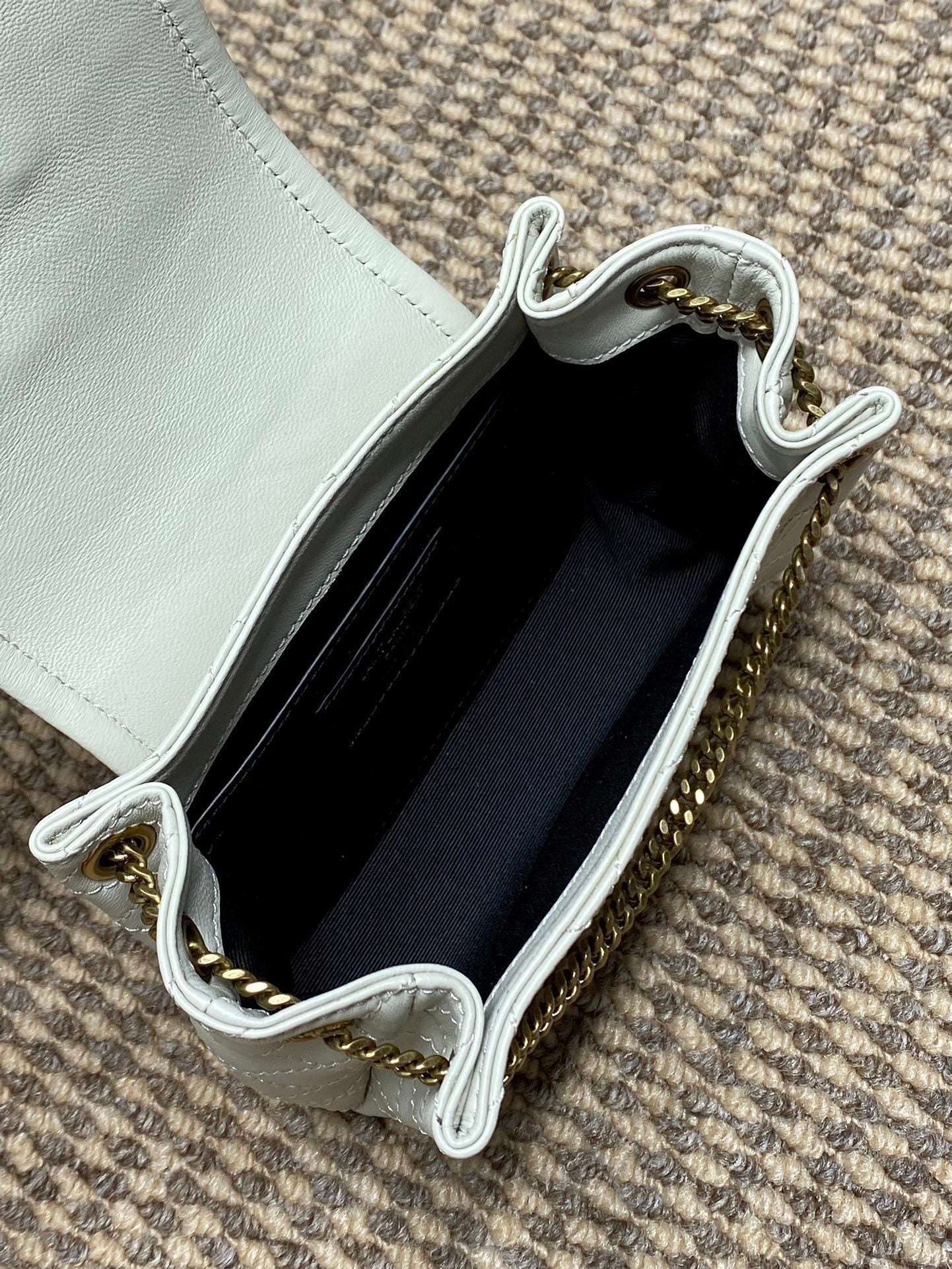 Ezyycart Bags - Best High-End Brands in One Place - AFFORDABLE LUXURY BAGS - 15600