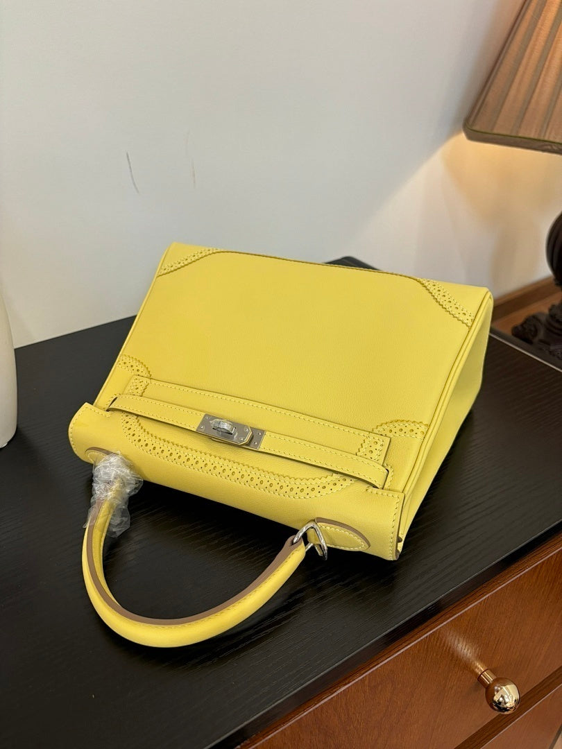 Anum Bags - DESIGNER BAGS FOR WOMEN - AFFORDABLE LUXURY BAGS - 20551