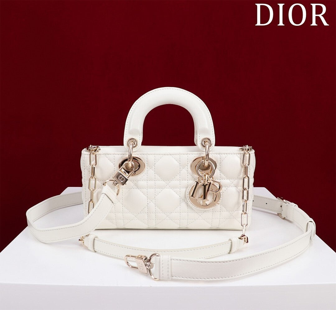Ezyycart Bags - DESIGNER BAGS FOR WOMEN - AFFORDABLE LUXURY BAGS - 19043
