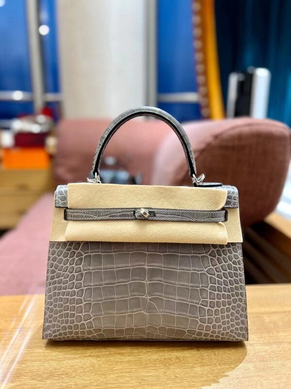 new-designer-premium-bags-nm23736