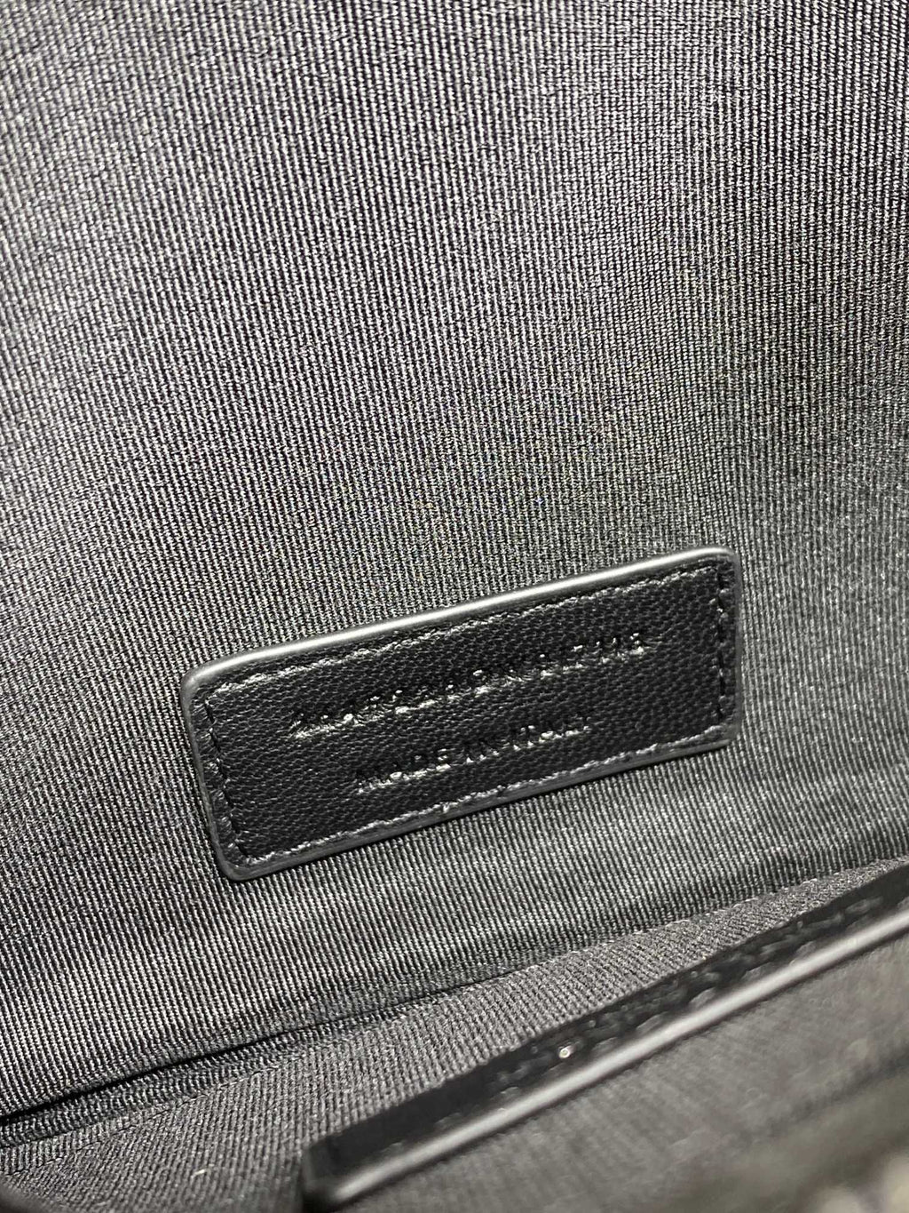 Ezyycart Bags - Best High-End Brands in One Place - AFFORDABLE LUXURY BAGS - 15004