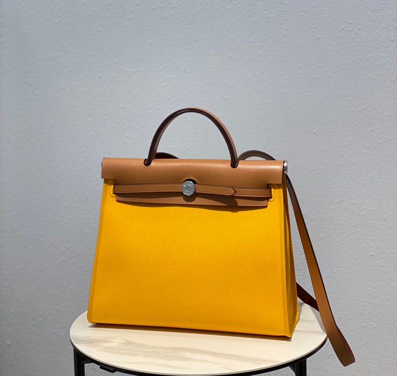 new-luxury-designer-bags-nm23782