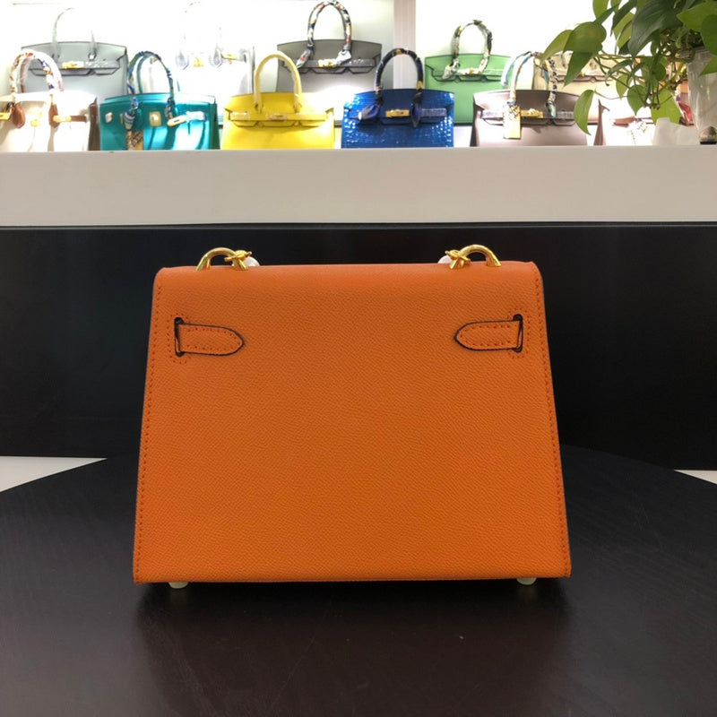 new-luxury-designer-bags-nm23557
