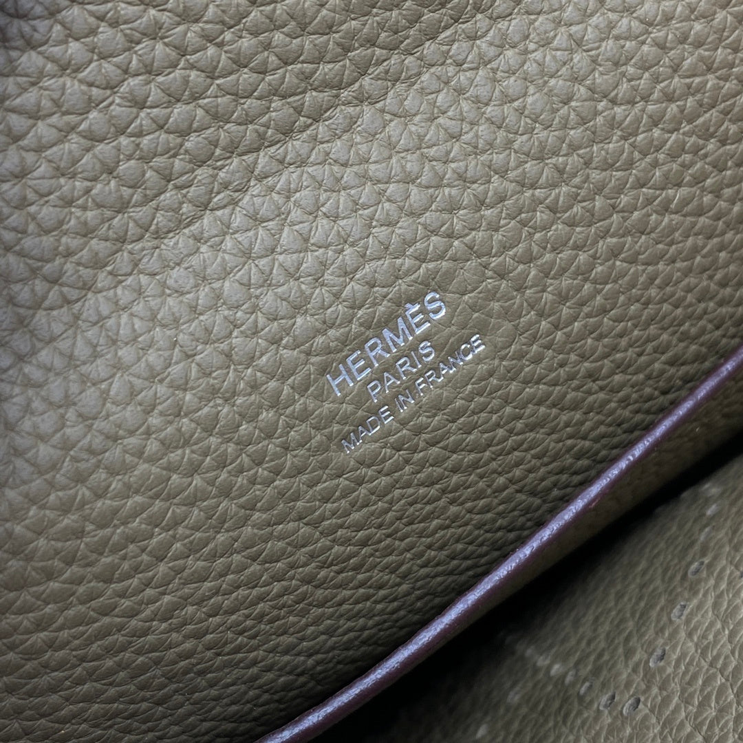 new-luxury-designer-bags-nm23341