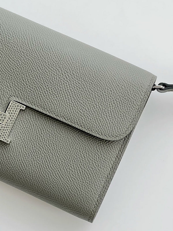 new-luxury-designer-bags-nm23459