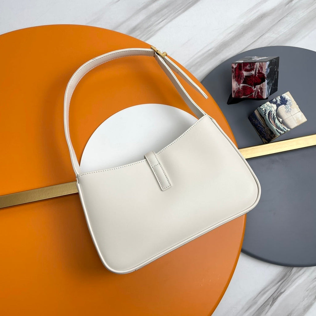 Ezyycart Bags - Best High-End Brands in One Place - AFFORDABLE LUXURY BAGS - 5725