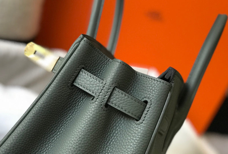 new-luxury-designer-bags-nm23785