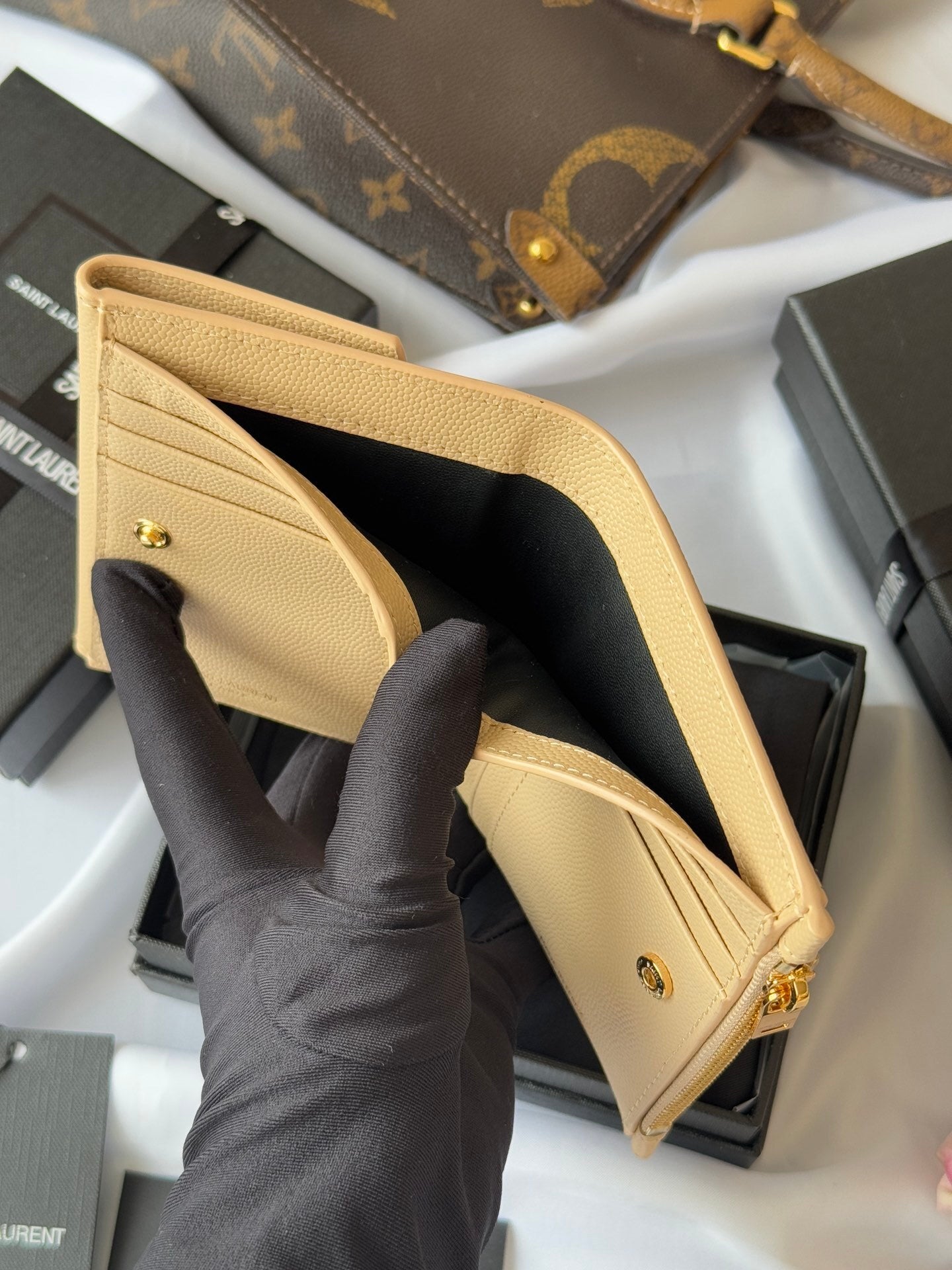 Ezyycart Bags - Best High-End Brands in One Place - AFFORDABLE LUXURY BAGS - 15412