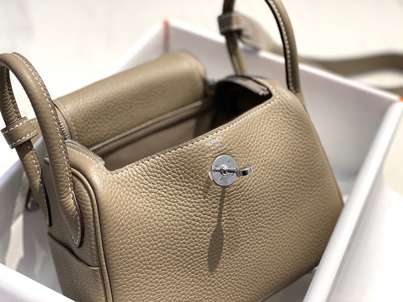new-luxury-designer-bags-nm23467