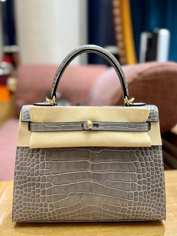 new-designer-premium-bags-nm23736