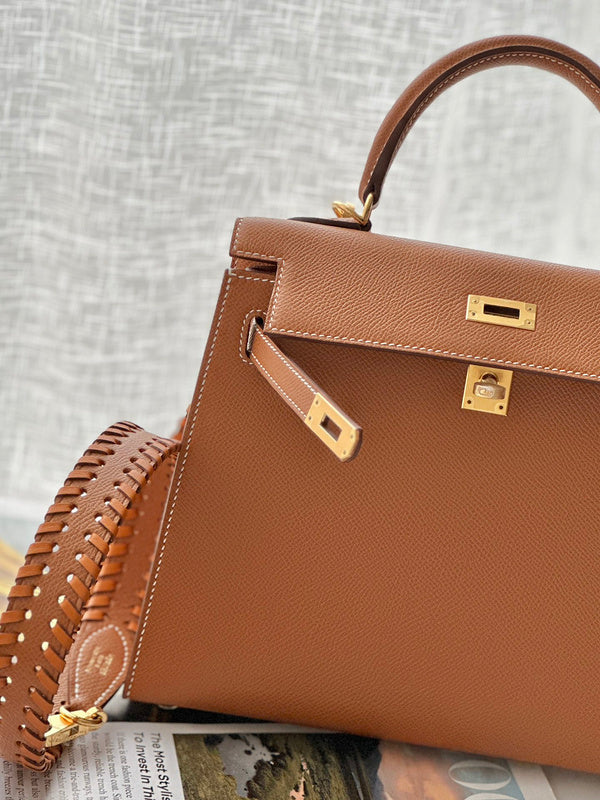 new-luxury-designer-bags-nm23375