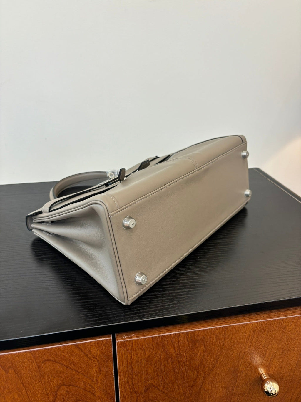 new-luxury-designer-bags-nm22947