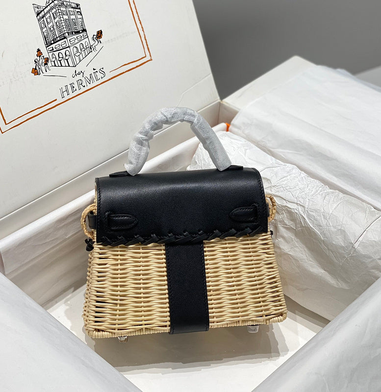 new-luxury-designer-bags-nm23491