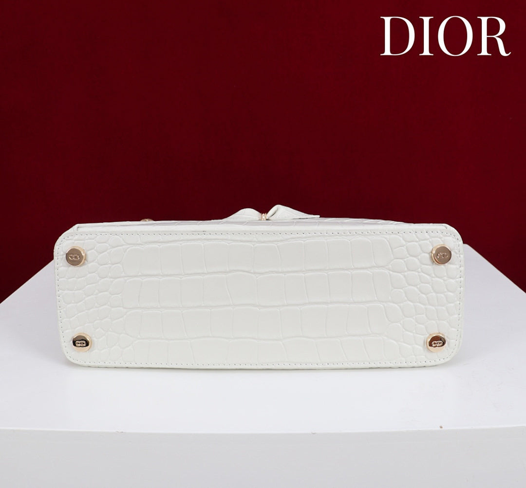 Ezyycart Bags - Best High-End Brands in One Place - AFFORDABLE LUXURY BAGS - 19092