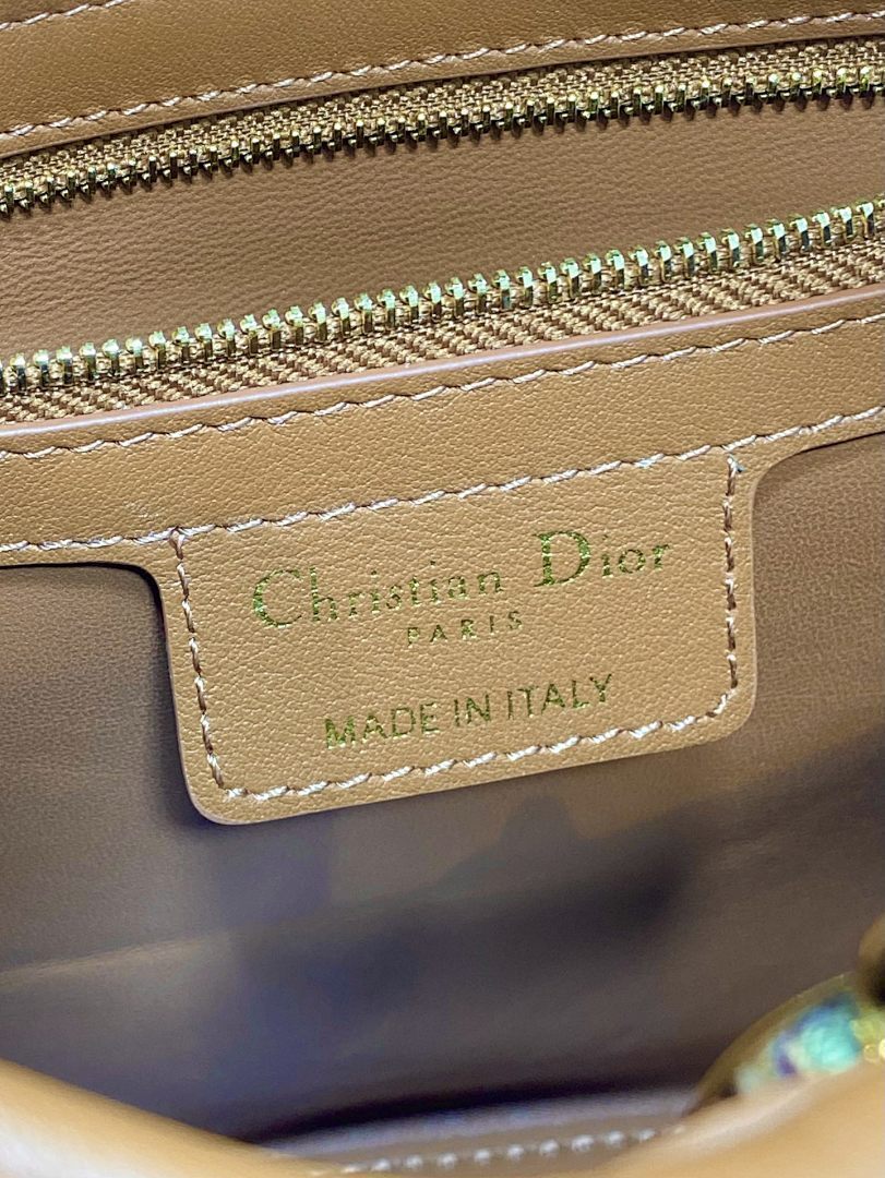Ezyycart Bags - High-Quality Designer Products for You - AFFORDABLE LUXURY BAGS - 18998