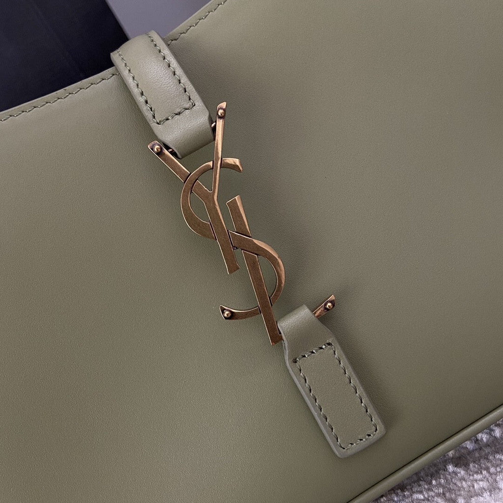 Ezyycart Bags - High-Quality Designer Products for You - AFFORDABLE LUXURY BAGS - 5839