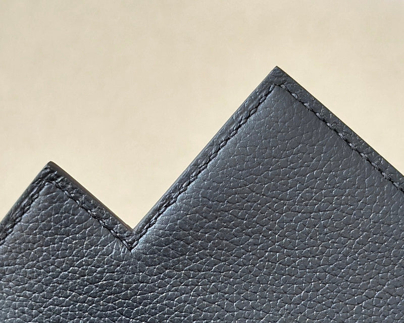 new-luxury-designer-bags-nm23975