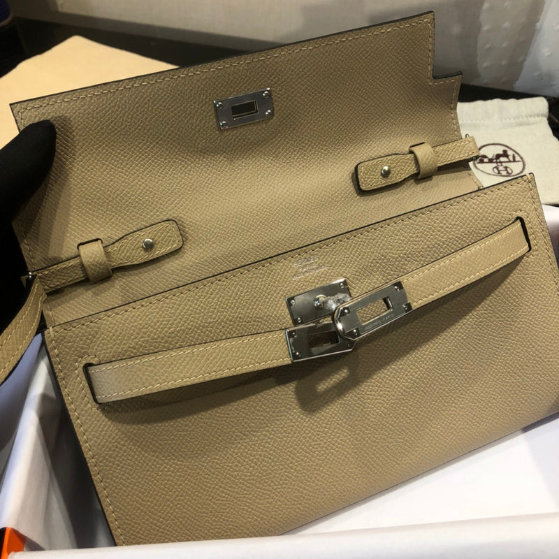new-luxury-designer-bags-nm23565