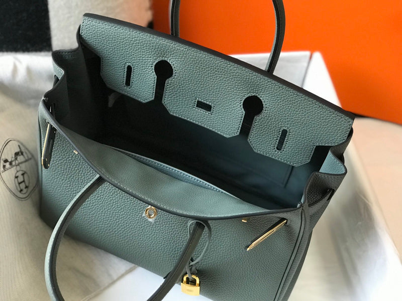 new-luxury-designer-bags-nm23785