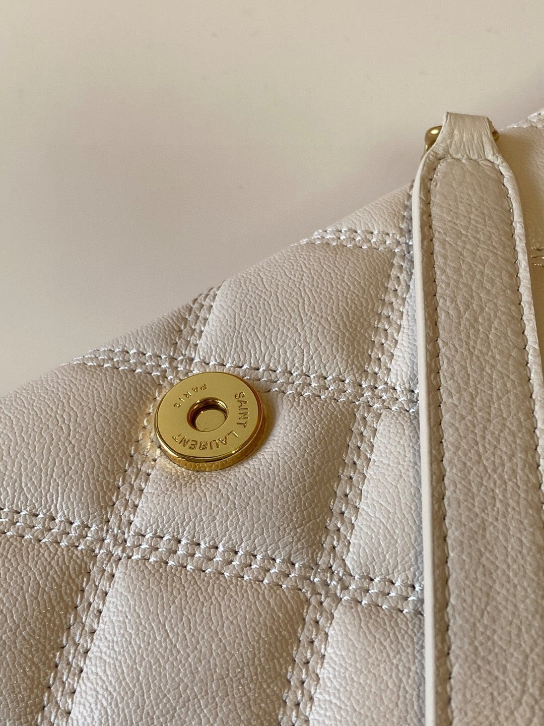 Ezyycart Bags - Best High-End Brands in One Place - AFFORDABLE LUXURY BAGS - 15224