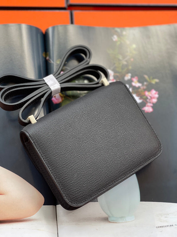 new-luxury-designer-bags-nm23492