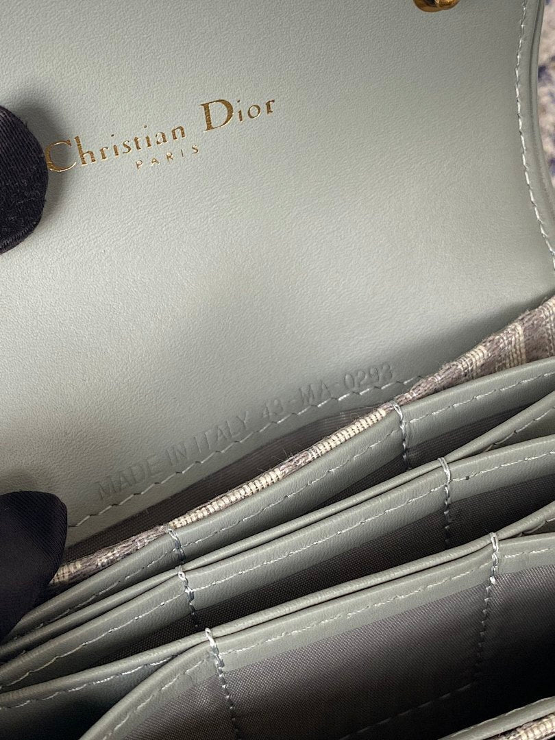 Ezyycart Bags - High-Quality Designer Products for You - AFFORDABLE LUXURY BAGS - 19058