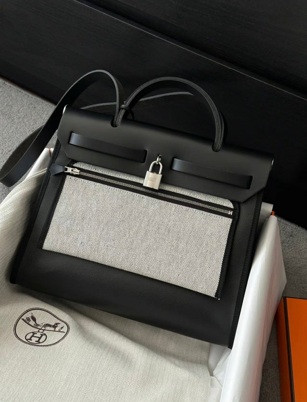 new-luxury-designer-bags-nm23377