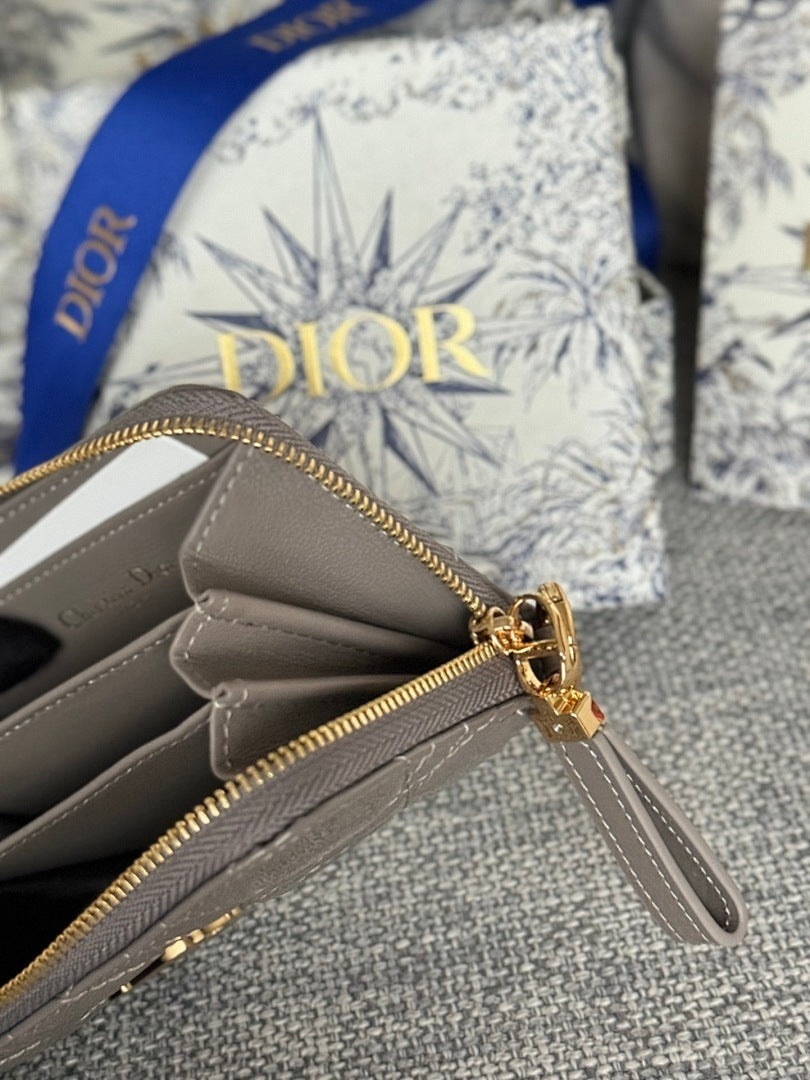 Anum Bags - DESIGNER BAGS FOR WOMEN - AFFORDABLE LUXURY BAGS - 19015