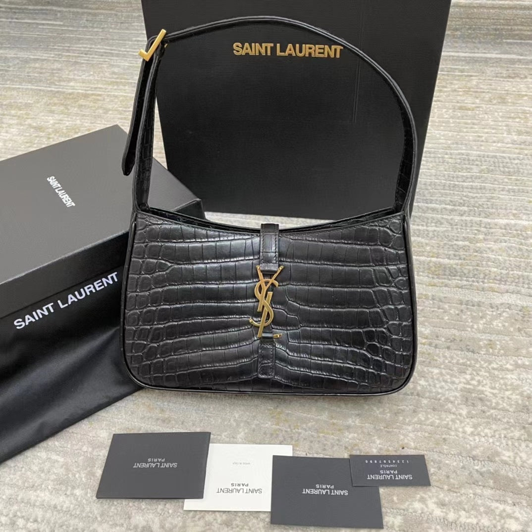 Ezyycart Bags - Premium Luxury Goods and Accessories - AFFORDABLE LUXURY BAGS - 5826