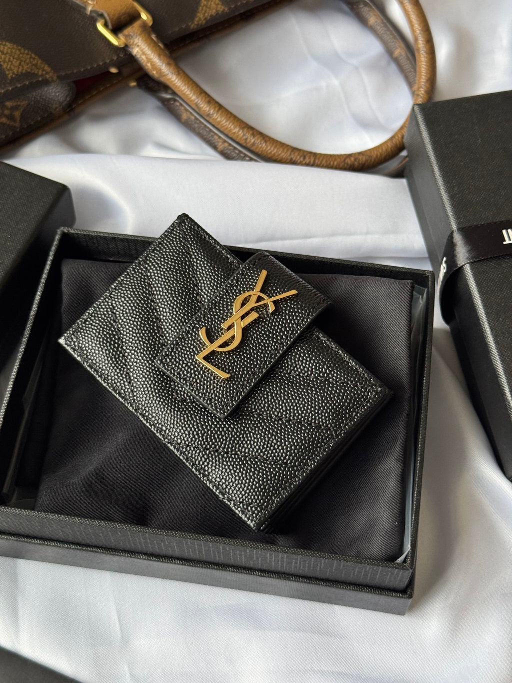 Ezyycart Bags - Best High-End Brands in One Place - AFFORDABLE LUXURY BAGS - 15536