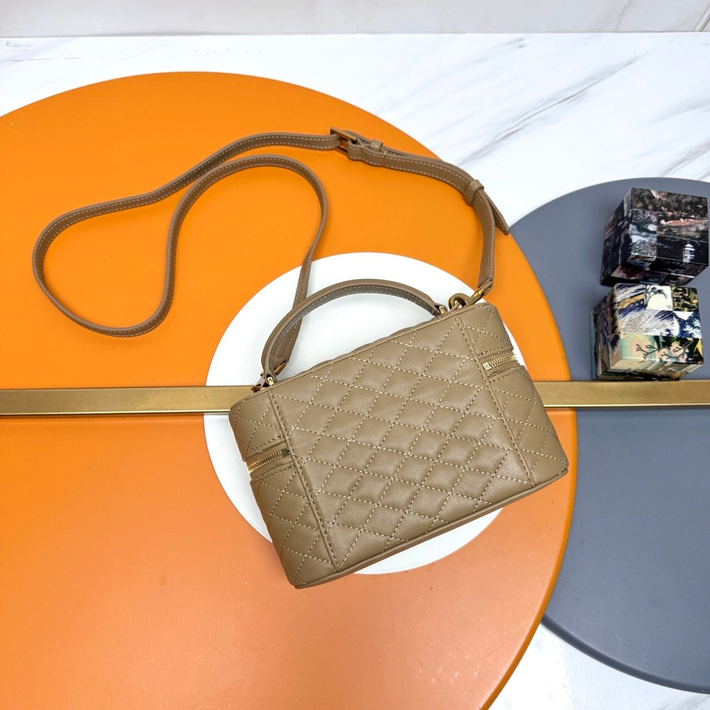 Ezyycart Bags - Premium Luxury Goods and Accessories - AFFORDABLE LUXURY BAGS - 5686
