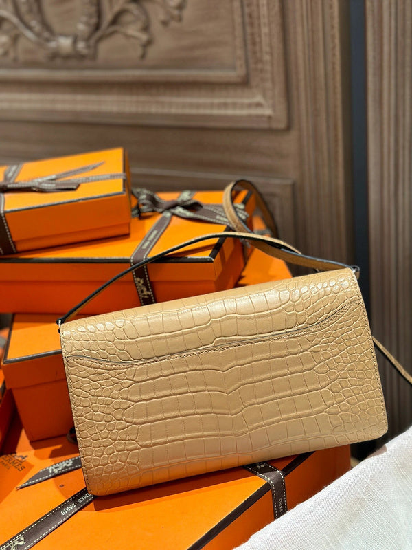 new-elite-designer-bags-nm23896