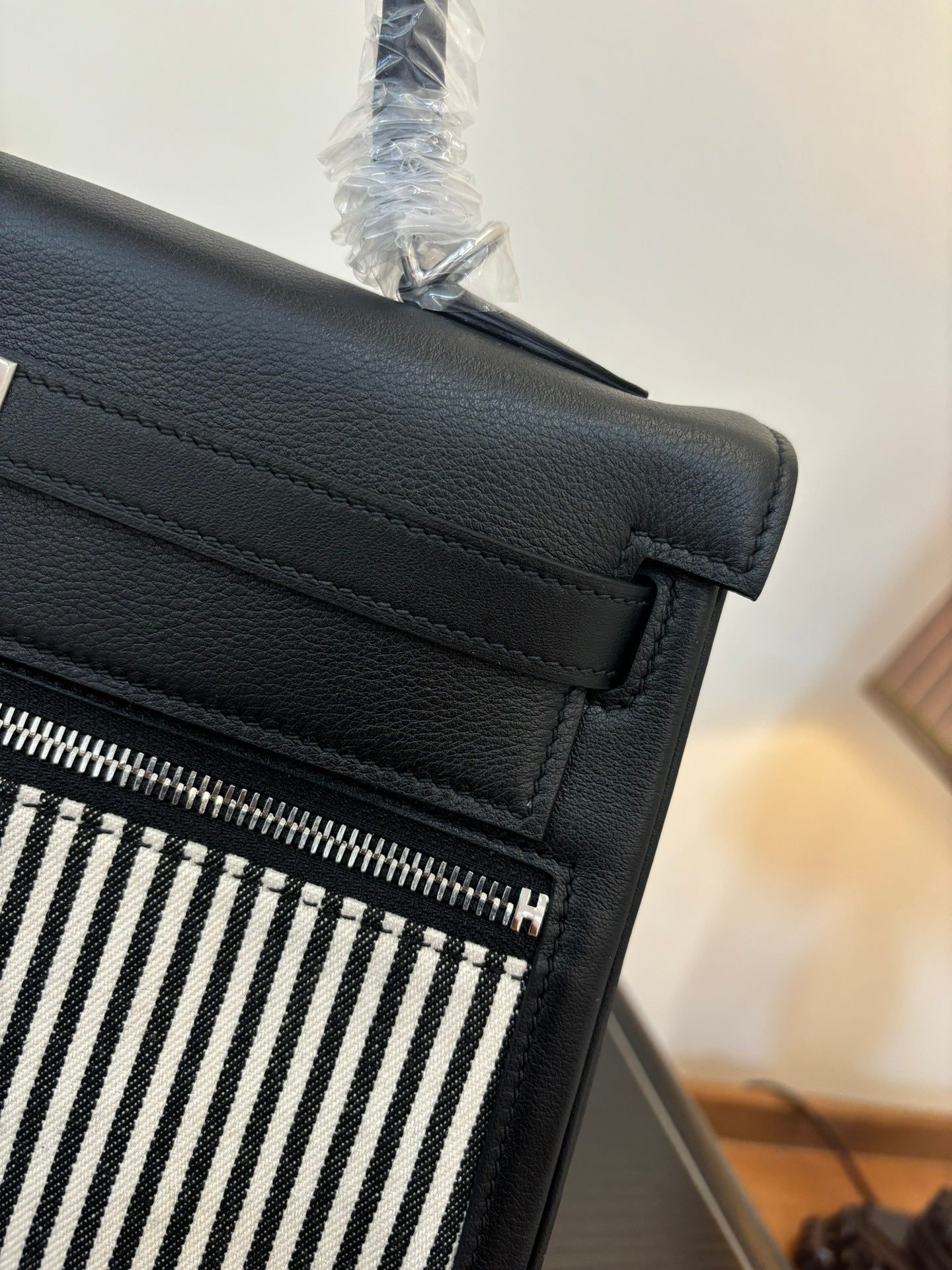 new-luxury-designer-bags-nm22938