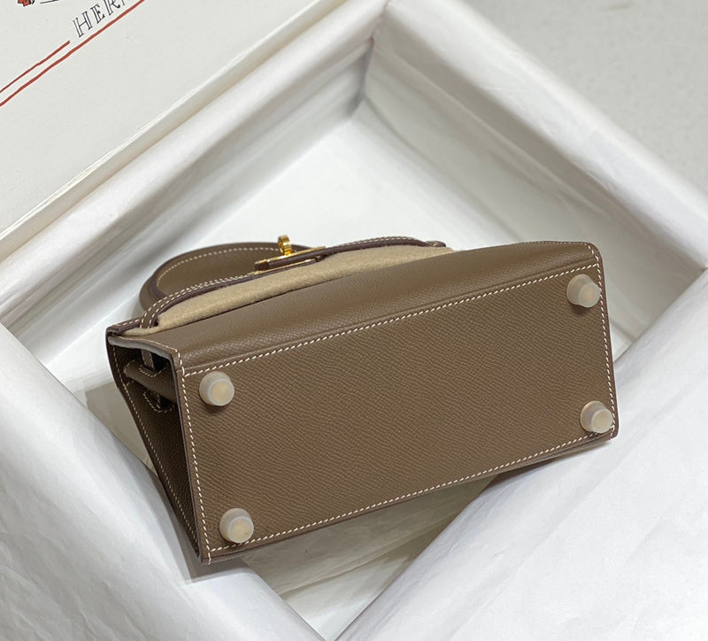 new-luxury-designer-bags-nm23720