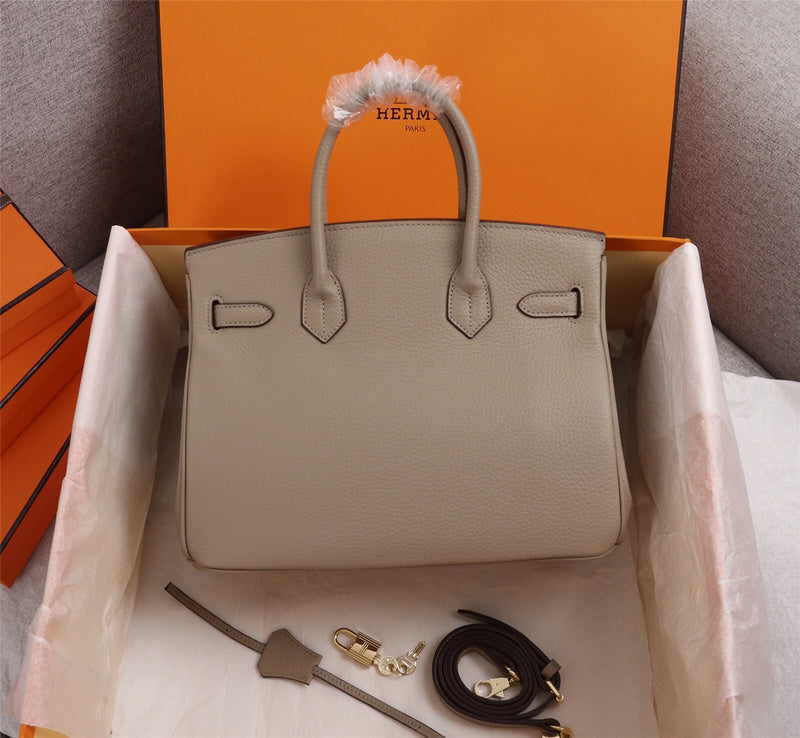 new-designer-premium-bags-nm23599