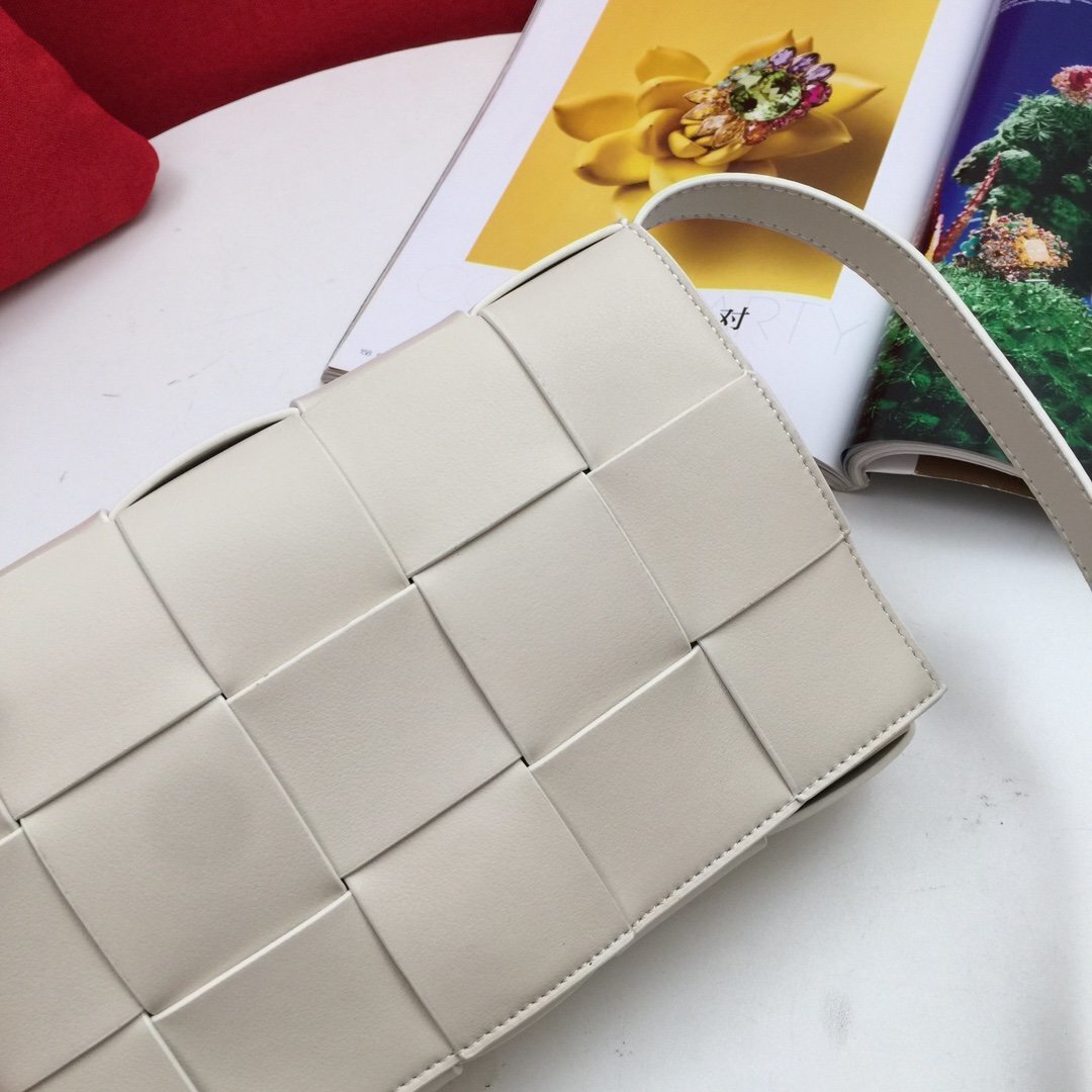 Ezyycart Bags - High-Quality Designer Products for You - AFFORDABLE LUXURY BAGS - 17186