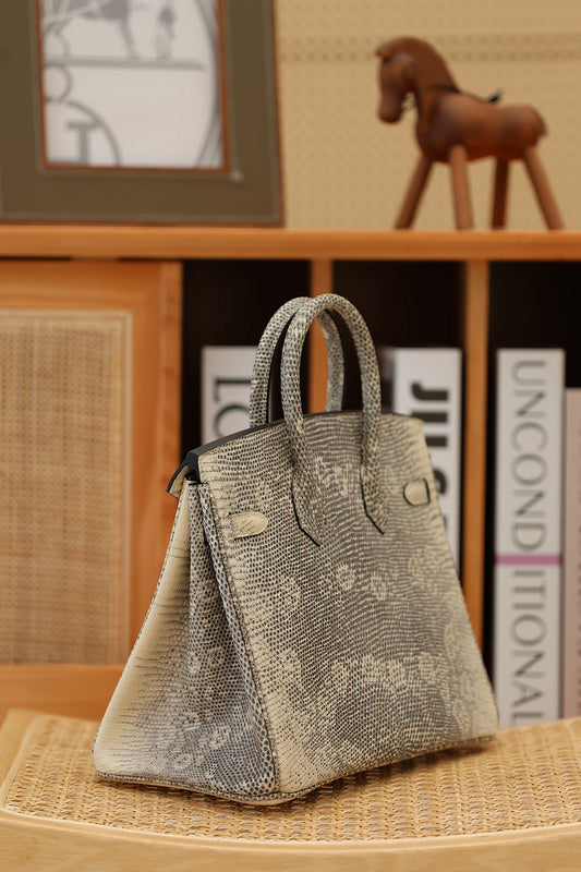 new-designer-premium-bags-nm23399