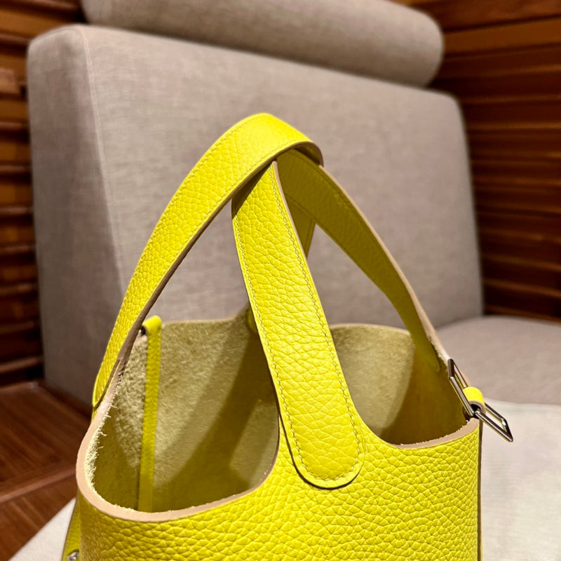 new-luxury-designer-bags-nm23845