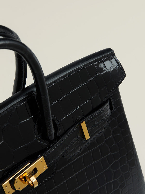 new-luxury-designer-bags-nm23853