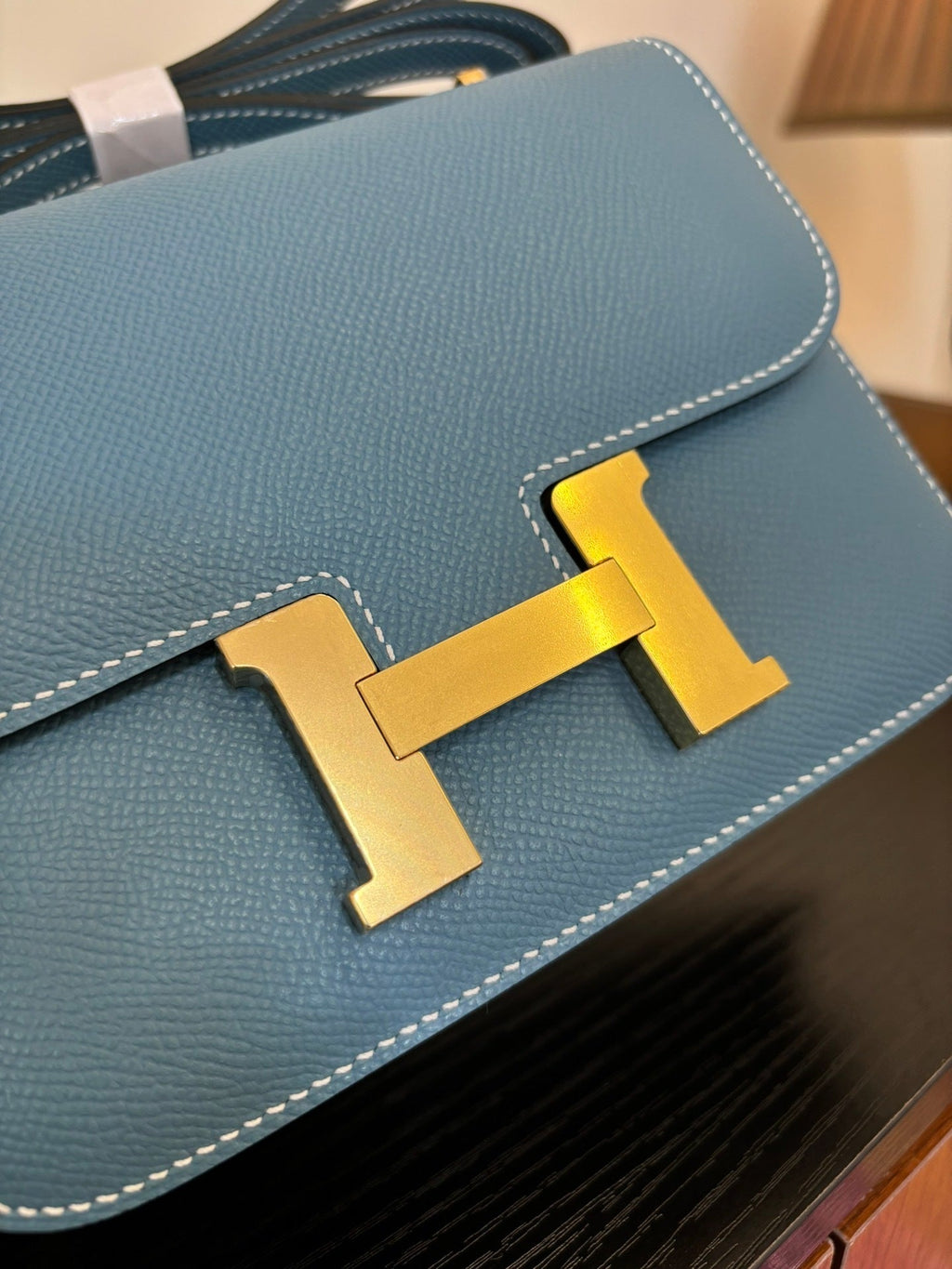 new-luxury-designer-bags-nm22920