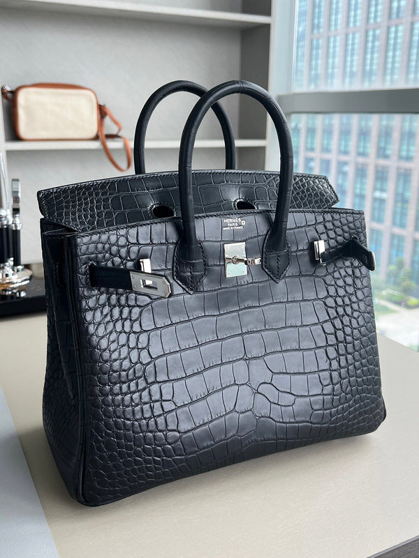new-designer-premium-bags-nm23792