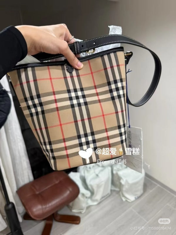 Ezyycart Bags - DESIGNER BAGS FOR WOMEN - AFFORDABLE LUXURY BAGS - 17435