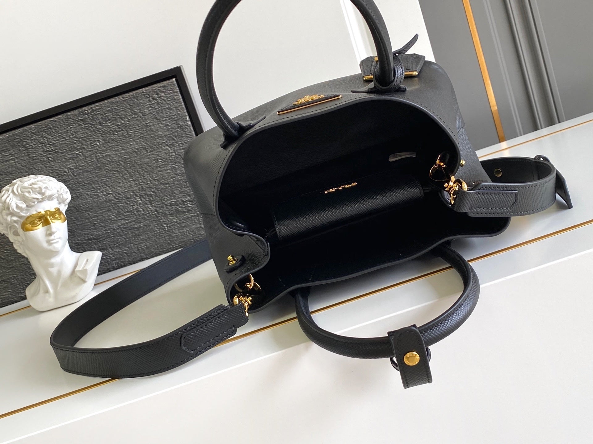 Ezyycart Bags - Best High-End Brands in One Place - AFFORDABLE LUXURY BAGS - 14140