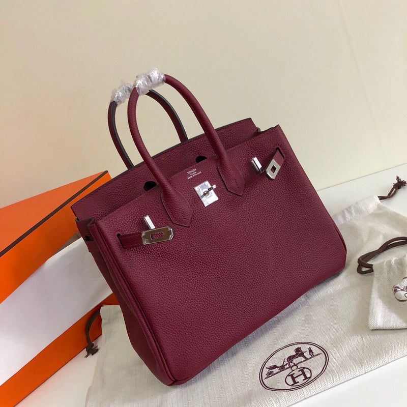new-luxury-designer-bags-nm23774
